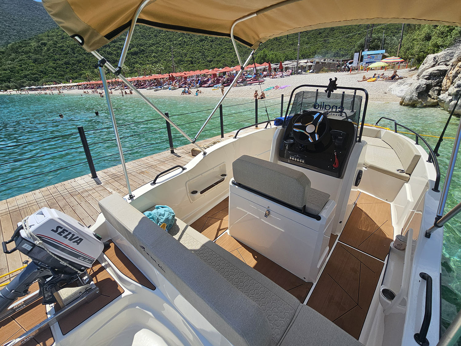 Regina Mare Boat - 6m, 100hp | New Luxury Edition - Image 2